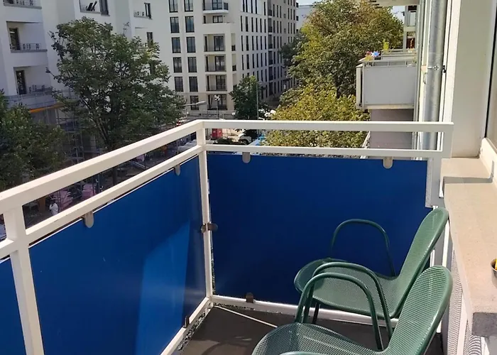 Kleines In Frankfurt Mit Eigenem Stellplatz In Messenaehe